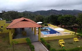 flat em serra negra - bezerros